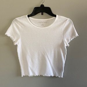 American eagle cropped shirt